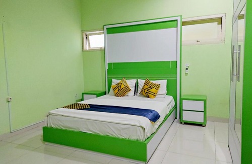Cimahi Hotel | Radio Backpacker Guesthouse Syariah