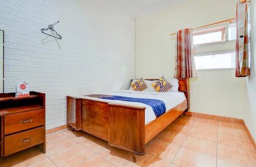 Cimahi Hotel | Radio Backpacker Guesthouse Syariah