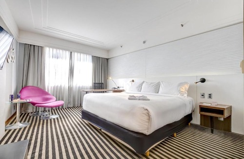 Alphaville Industrial Hotel | Radisson Alphaville