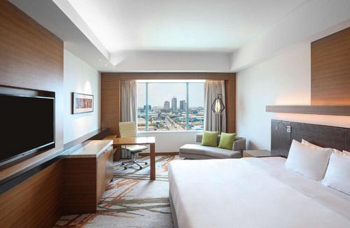 North Reclamation Area Hotel | Radisson Blu Cebu