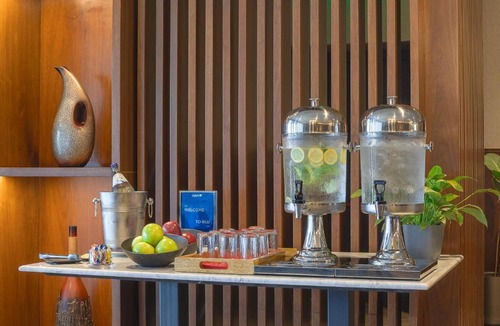 Al Swaifyeh Hotel | Radisson Blu Hotel, Amman Galleria Mall