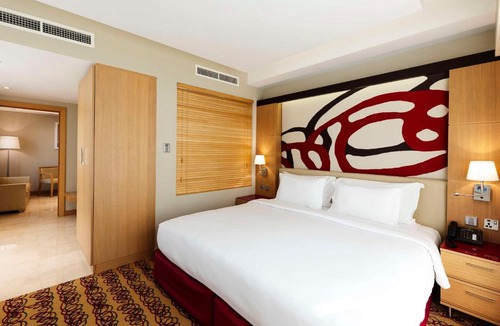 Al Muntazah Hotel | Radisson Blu Hotel, Doha