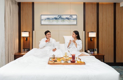Sidhpur Hotel | Radisson Blu Resort Dharamshala