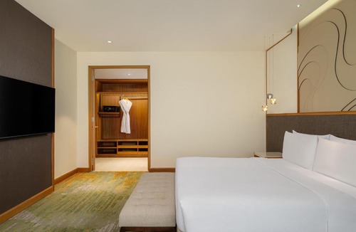 Batam Hotel | Radisson Golf & Convention Center Batam