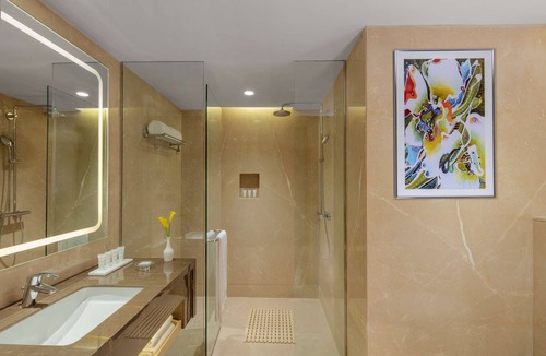 Udyog Vihar Hotel | Radisson Gurugram Udyog Vihar