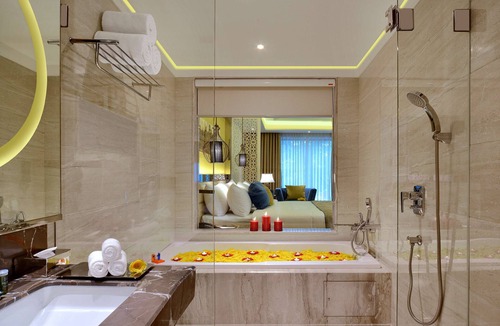 Gwalior Hotel | Radisson Gwalior