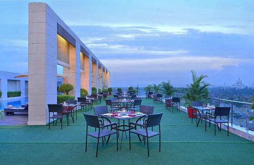 Taj Ganj Hotel | Radisson Hotel Agra