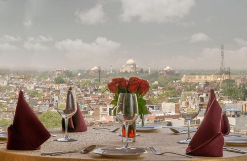Taj Ganj Hotel | Radisson Hotel Agra