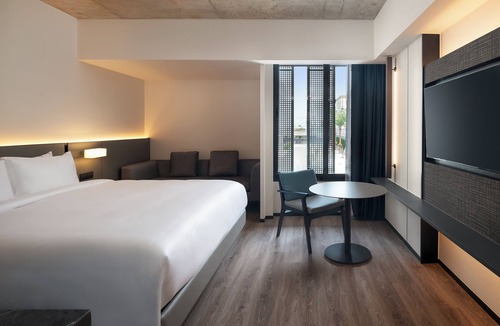 Don Muang Hotel | Radisson Hotel Don Mueang Bangkok