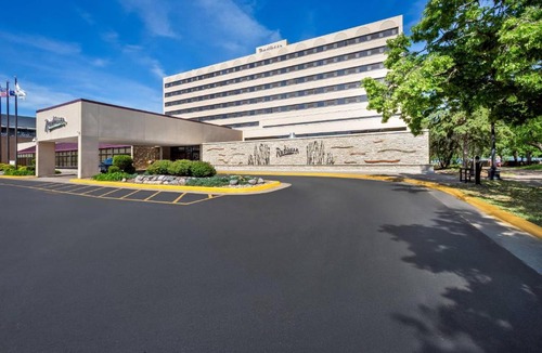 Historic Downtown La Crosse Hotel | Radisson Hotel La Crosse