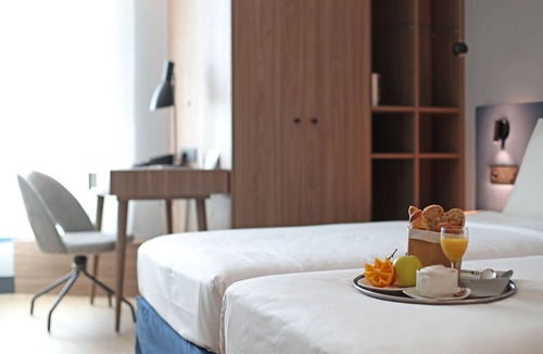 L'Arenas Hotel | Radisson Hotel Nice Airport