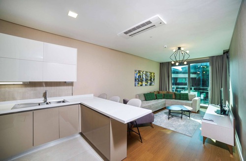 Uludag Apartment | Radisson Residences Vadistanbul