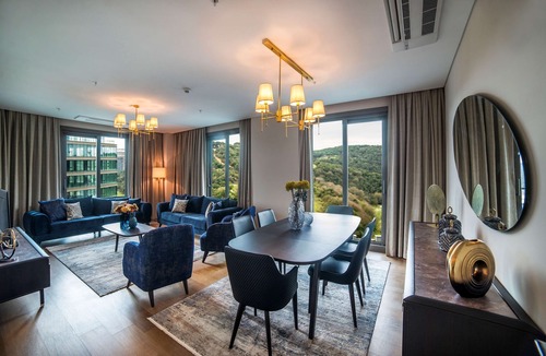 Uludag Apartment | Radisson Residences Vadistanbul