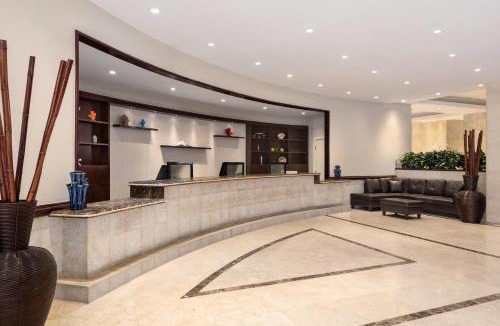 Mid Beach Hotel | Radisson Resort Miami Beach