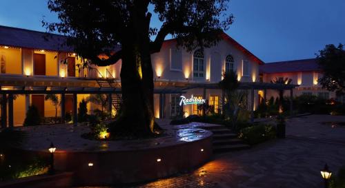 Mount Abu Hotel | Radisson Resort Mount Abu