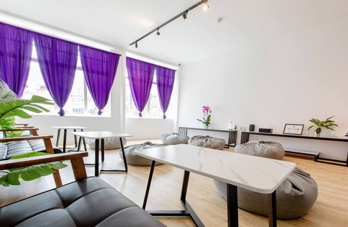 Downtown Singapore Hotel | RadZone Hostel