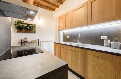 San Frediano Apartment | Raffaello apartment in Florence by Mmega
