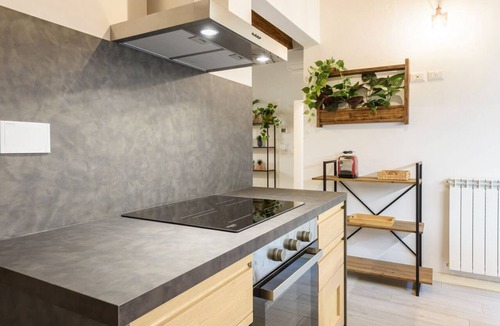 San Frediano Apartment | Raffaello apartment in Florence by Mmega