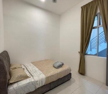 Kuantan House | Rafflesia Homestay, Sungai Soi, Kuantan, Pahang