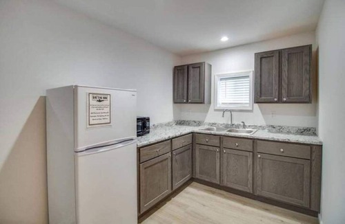 Grafton Apartment | Rafton Inn Vacation Cottage 93