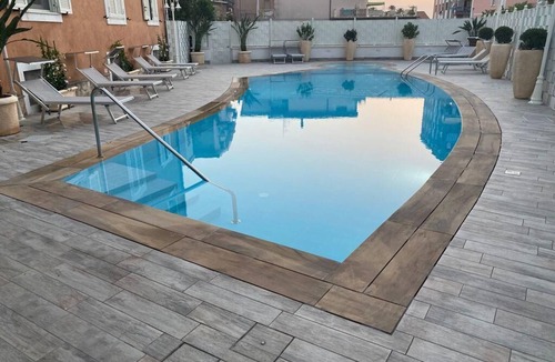Agropoli Villa | Raggiola Poolside Apartment with private parking and garden