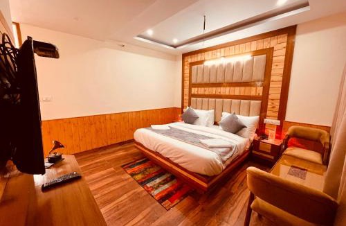 Vanthli Hotel | Raghav Bro Stays