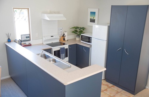 Raglan Hotel | Raglan Sunset Motel