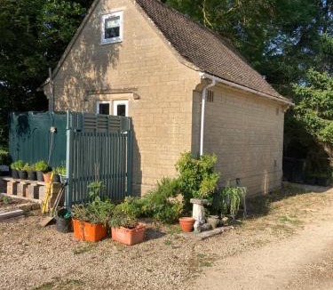 Ampney Crucis House | Raglans