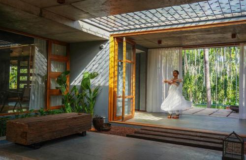 Talipparamba Resort | RagMalhar Luxury Pool Villa, Payyanur