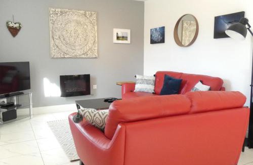 Falstone House | Railway Cuttings