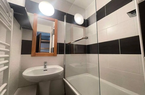 Mont-de-Lans Apartment | Rainbow C Residence - Charming apartment for 4 people ideally located at the foot of the slopes