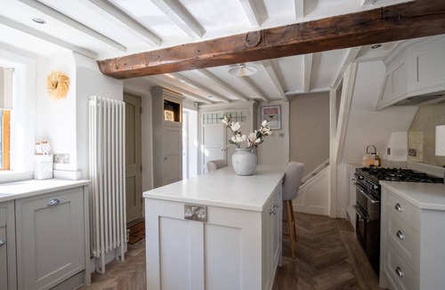 Aughton Cottage | Rainbow Cottage