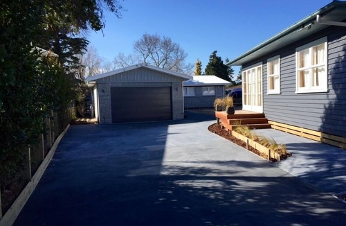 Rainbow Point House | Rainbow Family Retreat - Two dwellings