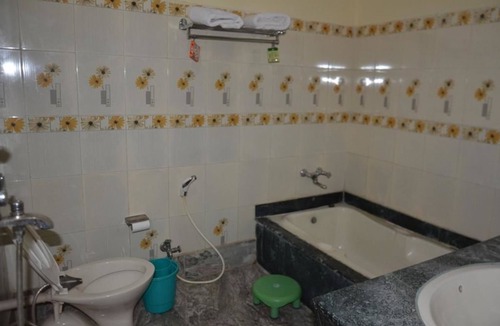 Bodh Gaya House | Rainbow Guest House