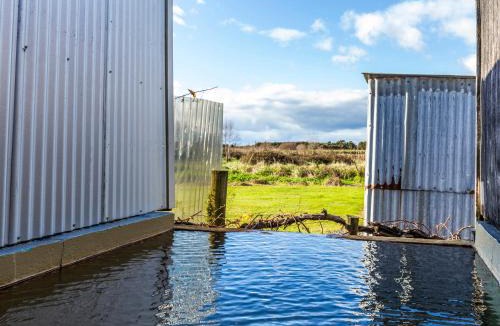 Tokaanu Hotel | Rainbow Motel & Hot Pools