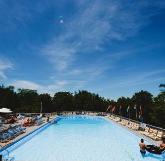 East Stroudsburg Resort | Rainbow Mountain Resort - LGBTQ Friendly