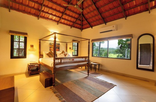Sulthan Bathery Hotel | Raindrops Resort