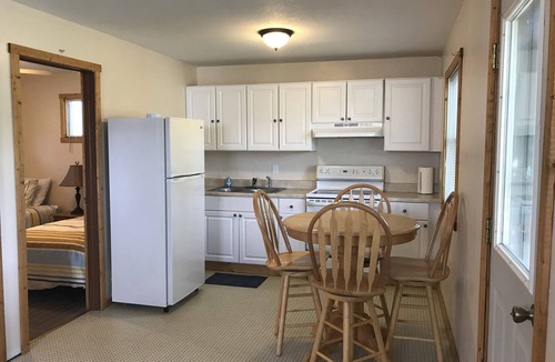 Baudette Cabin | Rainy River Rentals Cabin 2: Private dock Minutes to Lake of the Woods