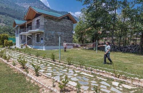 Mohal Cottage | Raison Meadows