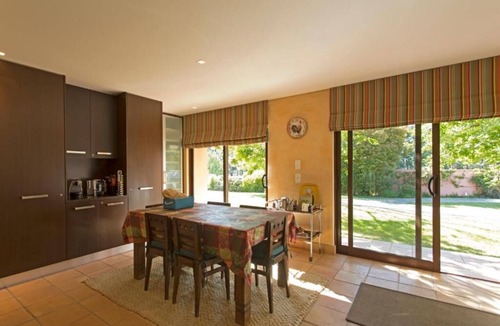Beijos Villa | Raizes e Particulas - Douro Lake, Pool & Tennis