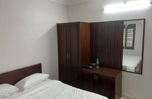 Mayiladuthurai House | Raj Nivas