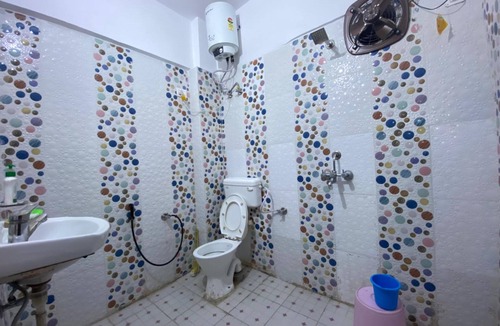 Gobind Dham Hotel | Raj Palace