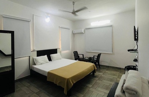 Palghar Hotel | Raj Resort