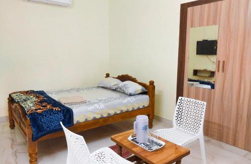 Vannarpettai Hotel | Raja Residency