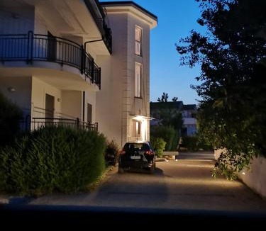 Alife Bed & Breakfast | RAJA ROOMS