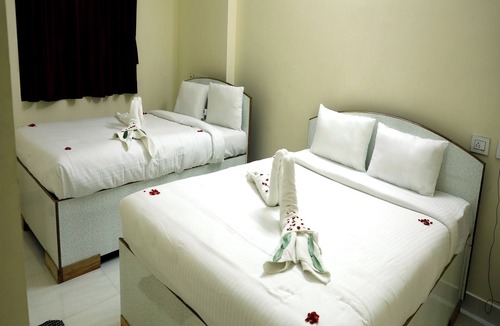 Kalapettai Hotel | Rajabala Residency