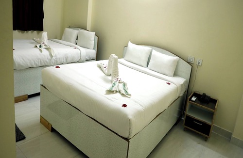 Kalapettai Hotel | Rajabala Residency