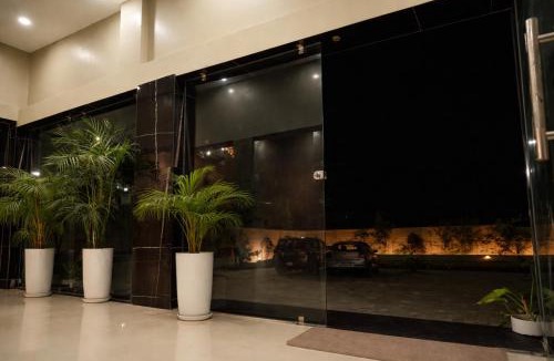 Deoghar Resort | Rajbari Palace