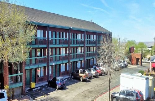 Albuquerque Hotel | Ramada by Wyndham Albuquerque Airport