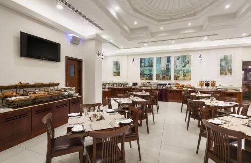 Rumailah Hotel | Ramada by Wyndham Beach Hotel Ajman